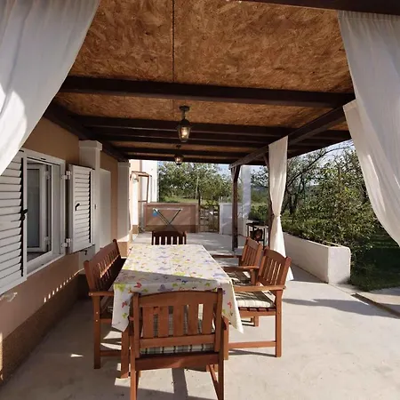 Holiday home In - Insel Rab 17776